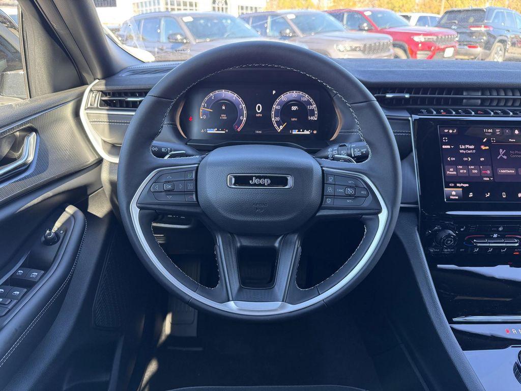 new 2025 Jeep Grand Cherokee car, priced at $38,030