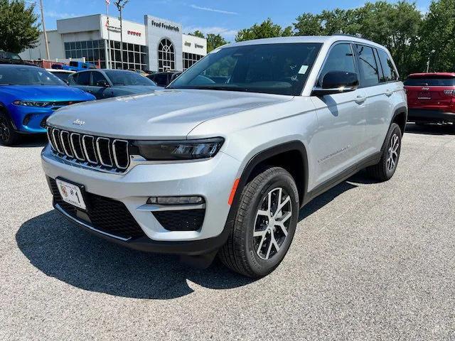 new 2024 Jeep Grand Cherokee car, priced at $46,081