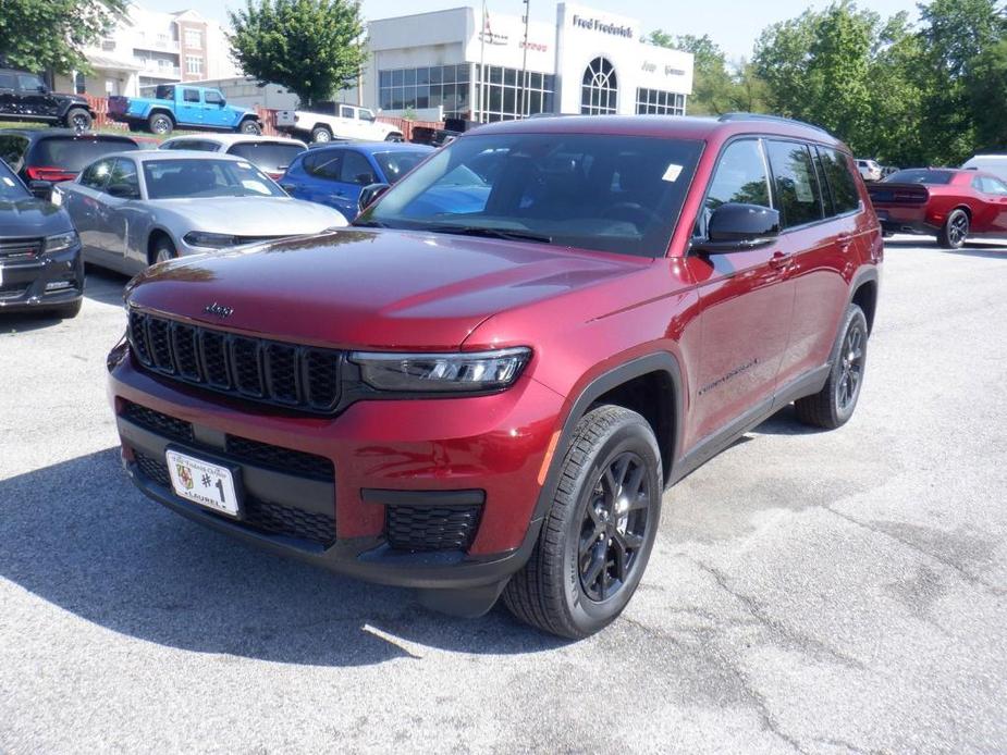 new 2024 Jeep Grand Cherokee L car, priced at $44,579