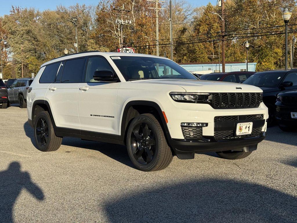 new 2025 Jeep Grand Cherokee L car, priced at $48,665