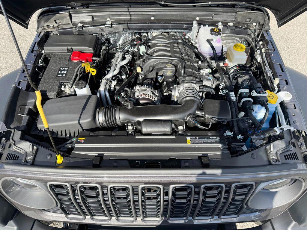new 2025 Jeep Wrangler car, priced at $47,175