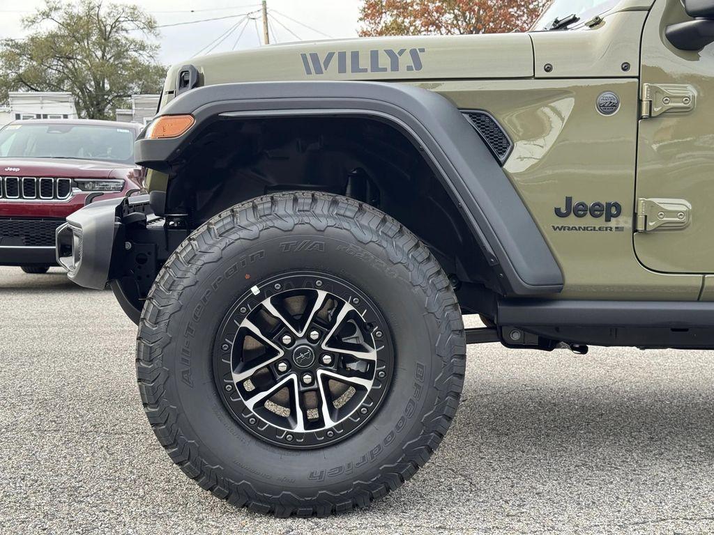 new 2025 Jeep Wrangler car, priced at $53,965