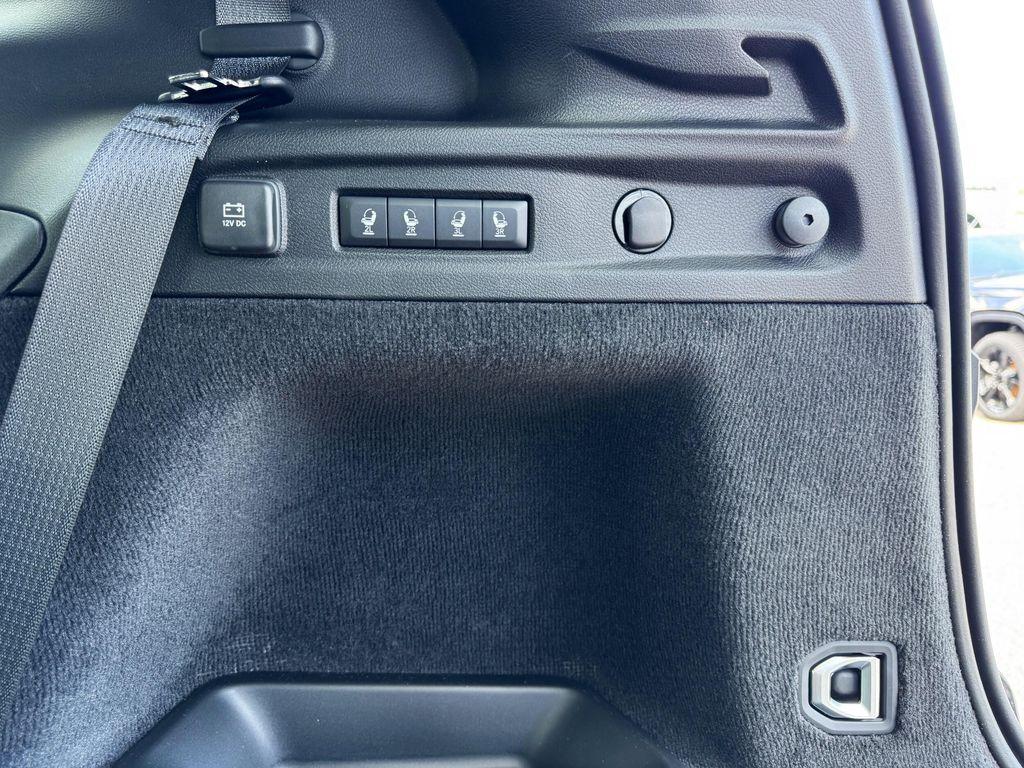 new 2025 Jeep Grand Cherokee L car, priced at $54,585