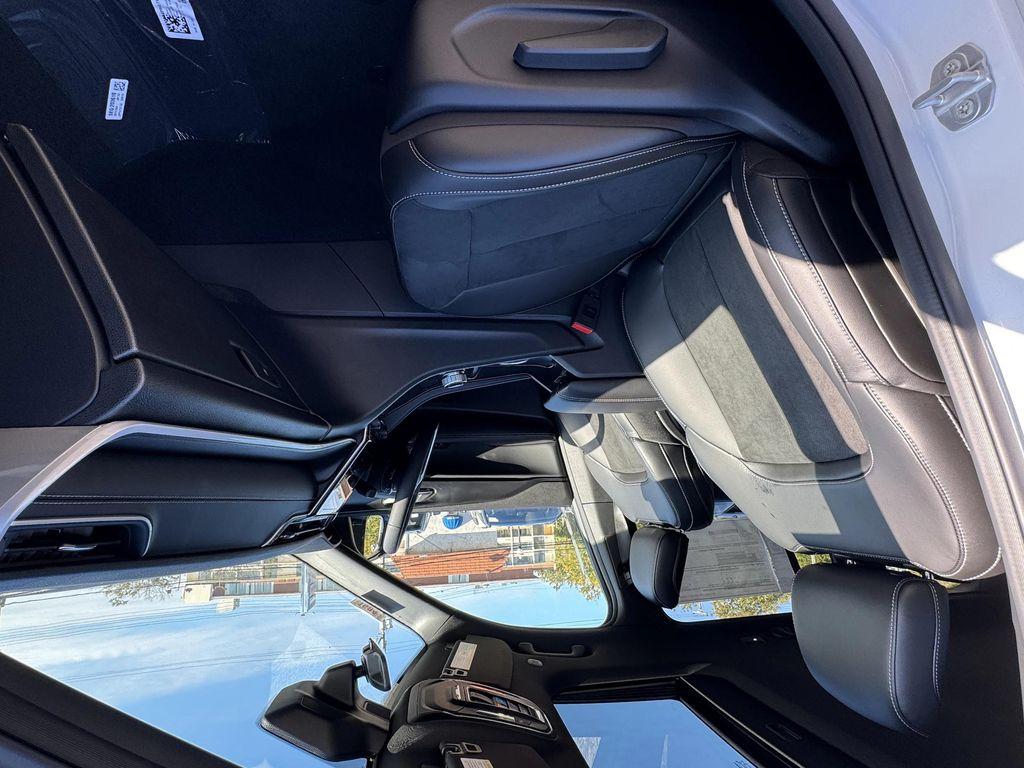 new 2025 Jeep Grand Cherokee car, priced at $38,030