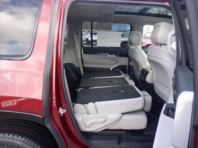 new 2024 Jeep Wagoneer car, priced at $70,091