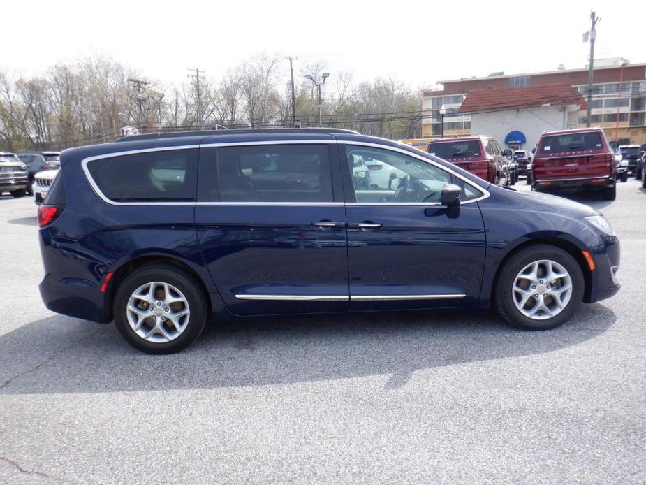 used 2017 Chrysler Pacifica car, priced at $19,174