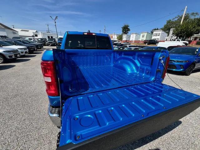 new 2025 Ram 1500 car, priced at $47,689