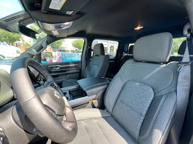 new 2025 Ram 1500 car, priced at $47,689