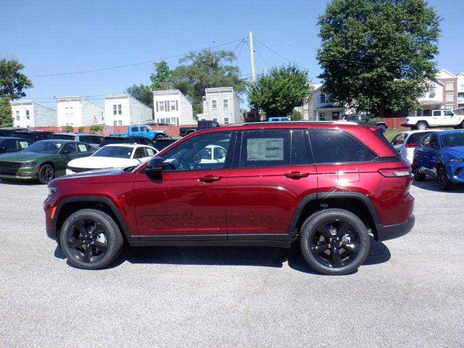 new 2024 Jeep Grand Cherokee car, priced at $53,537