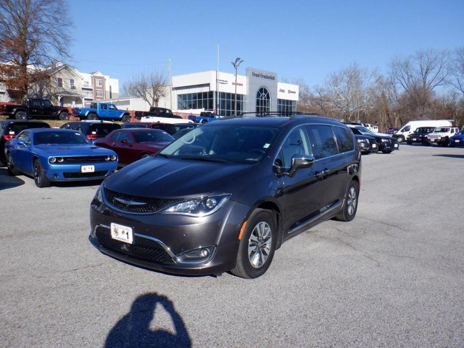 used 2020 Chrysler Pacifica Hybrid car, priced at $32,489
