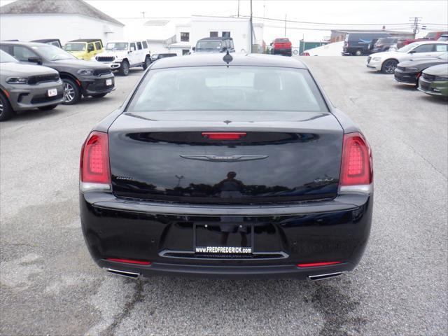 used 2022 Chrysler 300 car, priced at $30,764