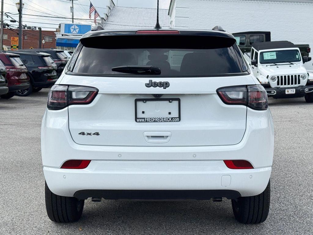 new 2025 Jeep Compass car, priced at $37,085