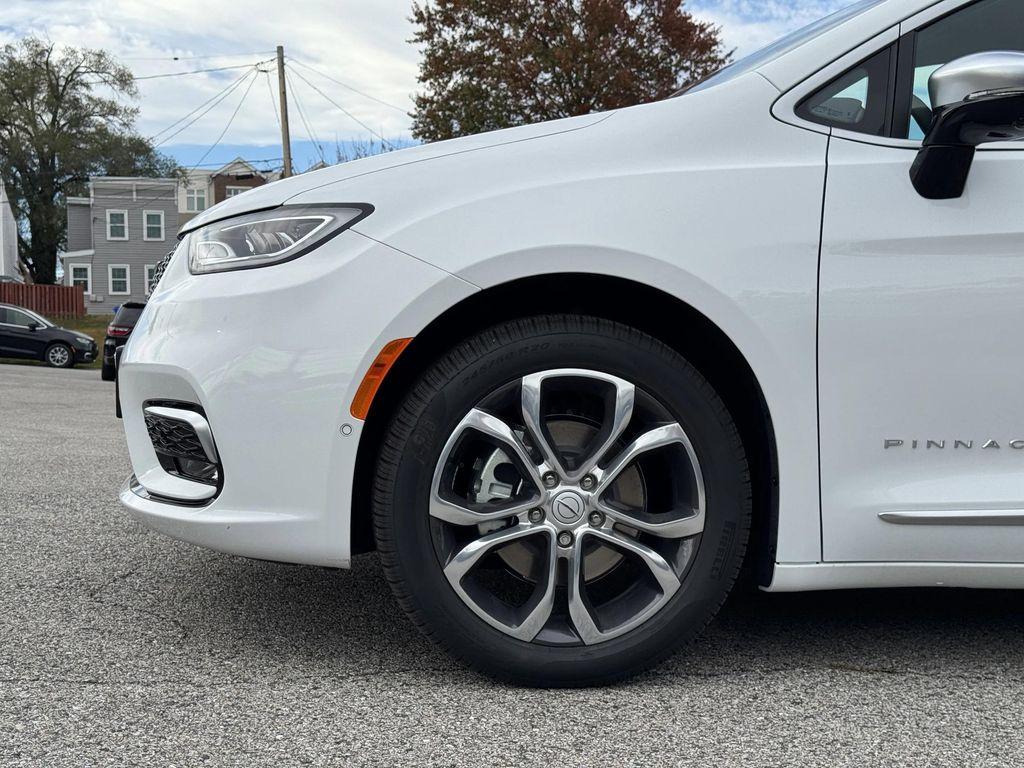 new 2026 Chrysler Pacifica car, priced at $52,635