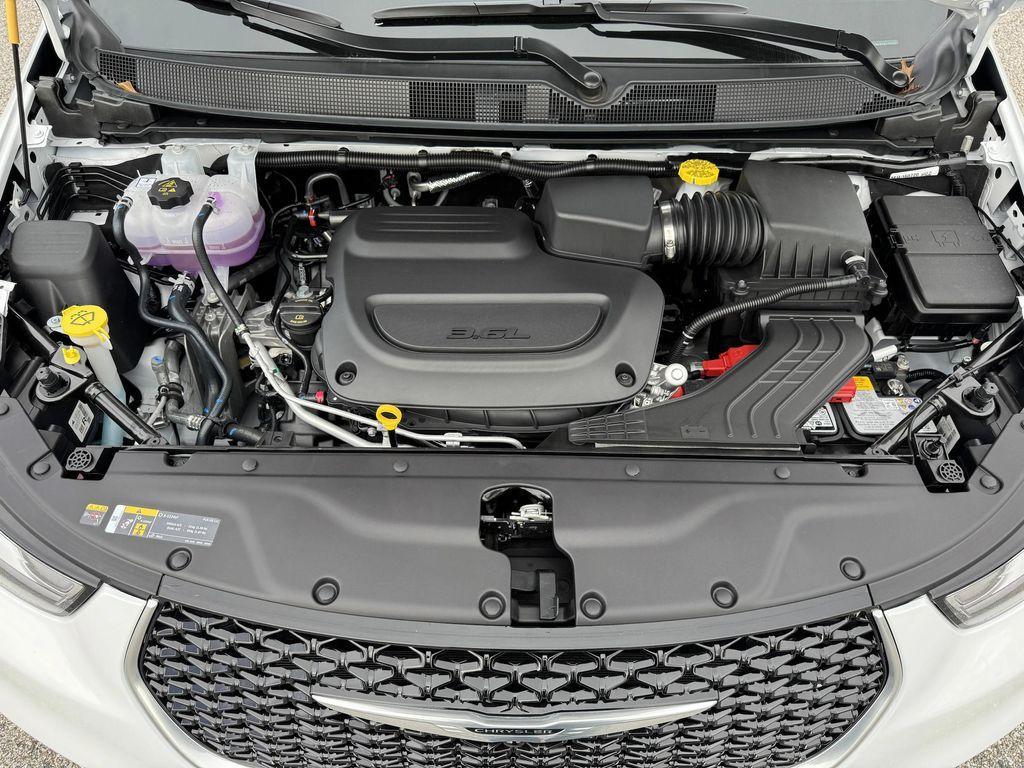 new 2026 Chrysler Pacifica car, priced at $52,635