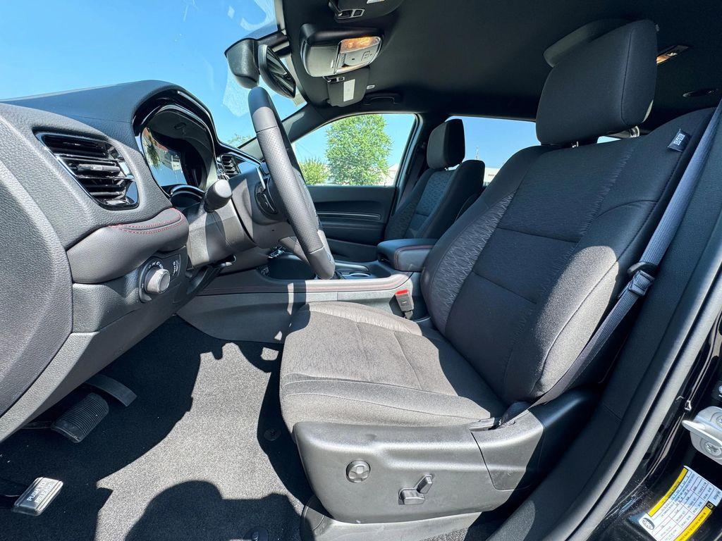 new 2025 Dodge Durango car, priced at $39,735