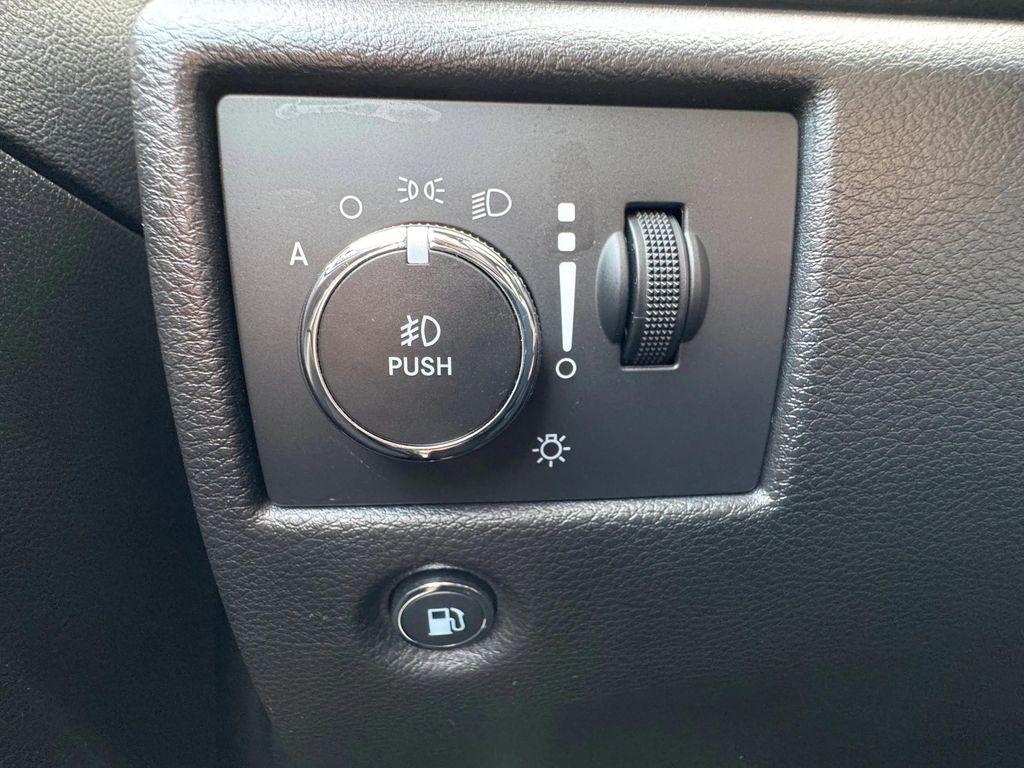 used 2021 Jeep Grand Cherokee car, priced at $33,797