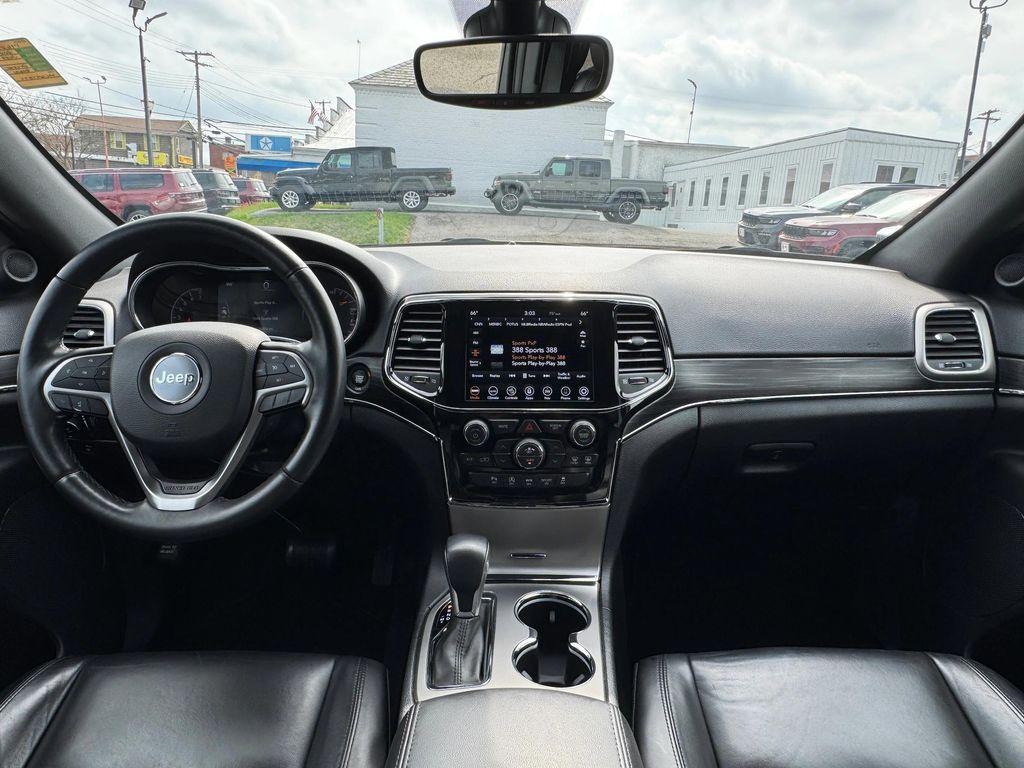 used 2021 Jeep Grand Cherokee car, priced at $33,797