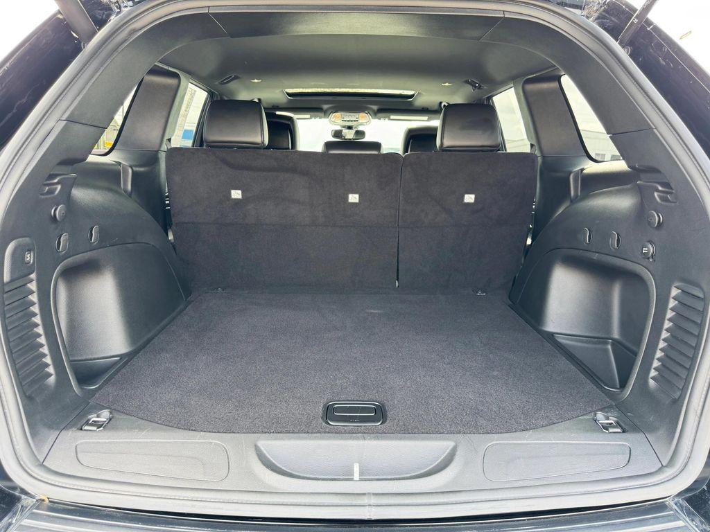 used 2021 Jeep Grand Cherokee car, priced at $33,797