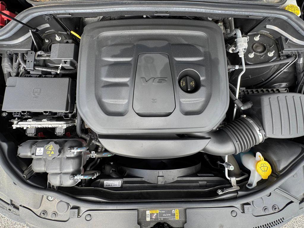 used 2021 Jeep Grand Cherokee car, priced at $33,797