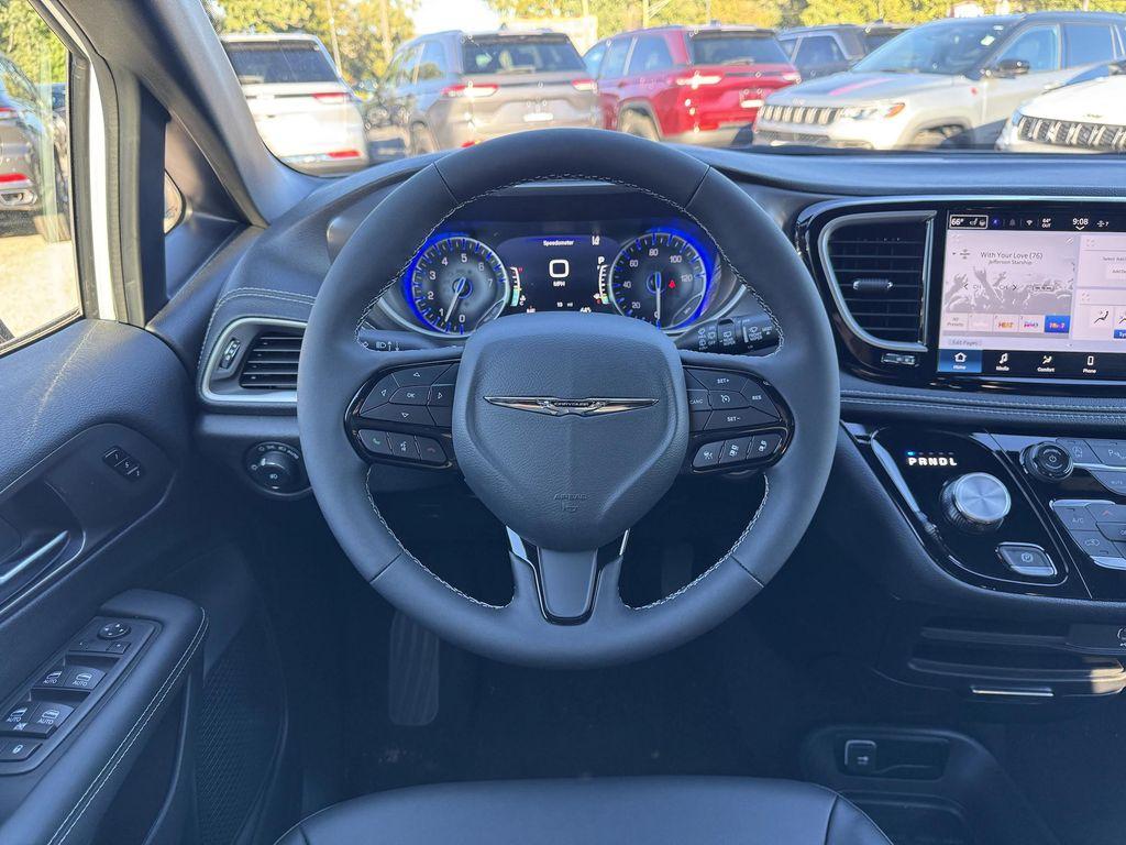 new 2026 Chrysler Pacifica car, priced at $44,665