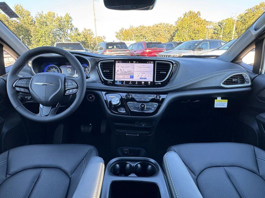 new 2026 Chrysler Pacifica car, priced at $44,665
