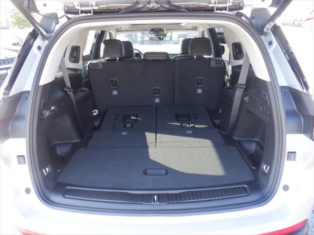 new 2024 Jeep Grand Cherokee L car, priced at $49,988