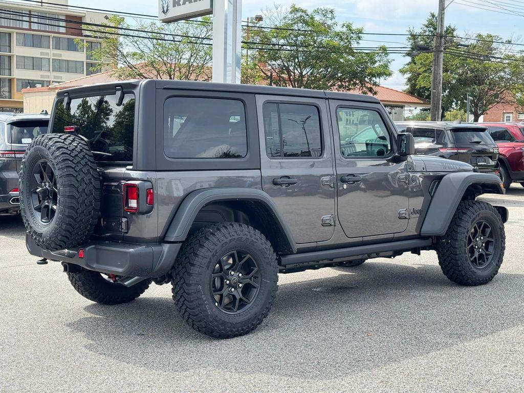 new 2025 Jeep Wrangler car, priced at $52,370