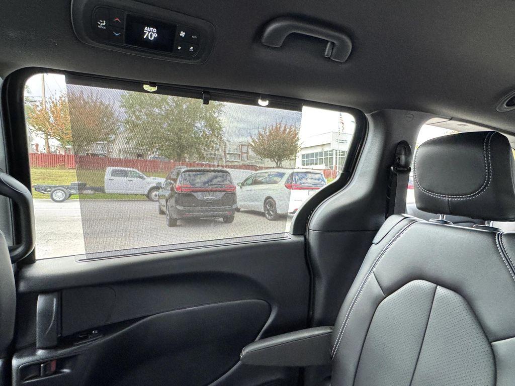 new 2026 Chrysler Pacifica car, priced at $44,860