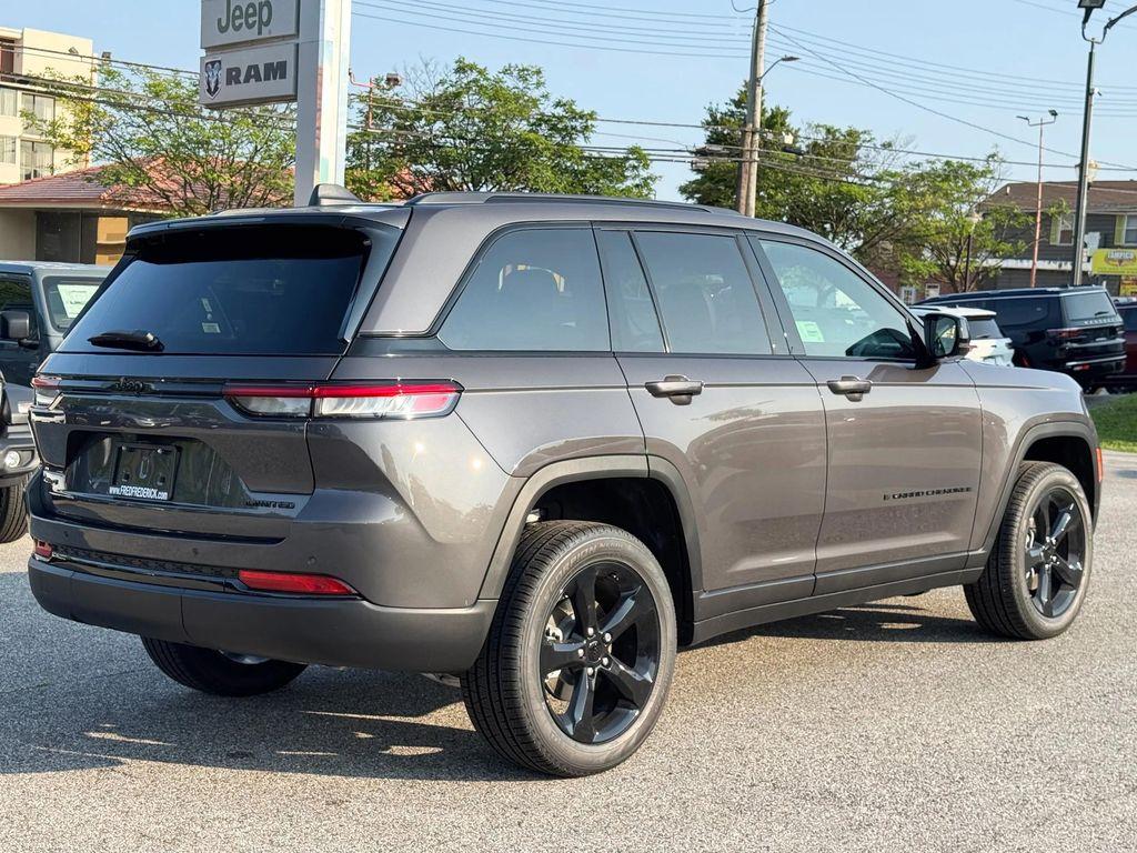 new 2025 Jeep Grand Cherokee car, priced at $38,965