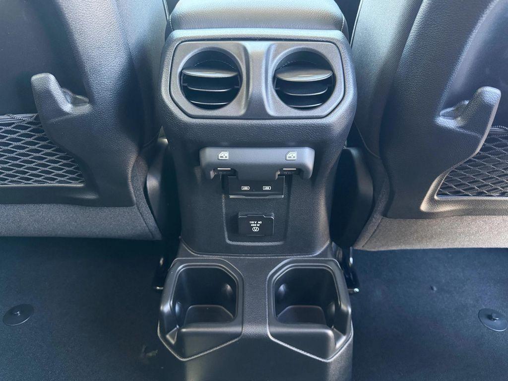 new 2025 Jeep Gladiator car, priced at $50,240