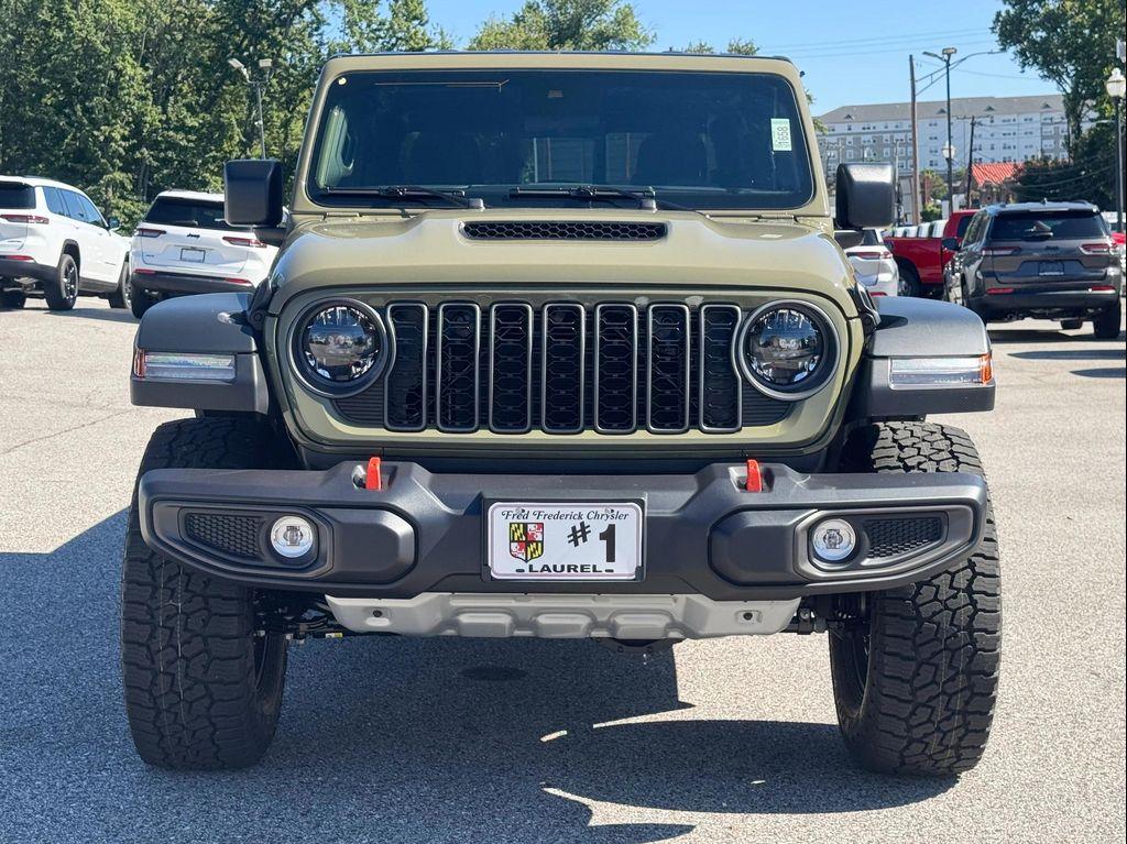new 2025 Jeep Gladiator car, priced at $50,240