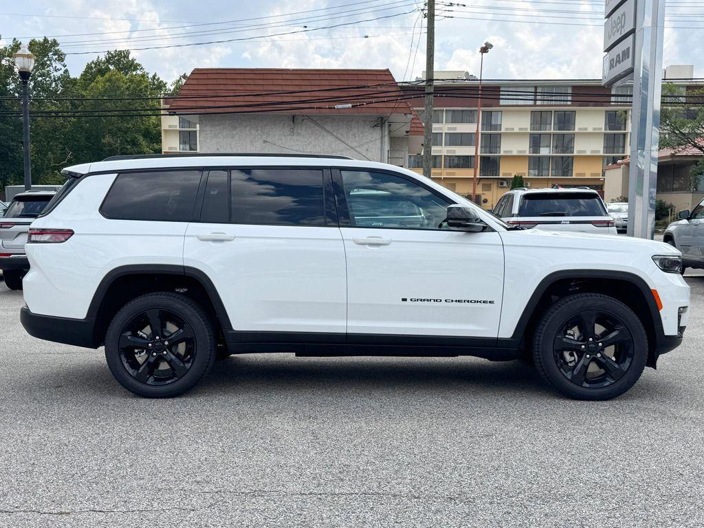 new 2025 Jeep Grand Cherokee L car, priced at $50,165