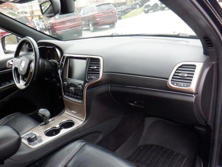 used 2015 Jeep Grand Cherokee car, priced at $19,517