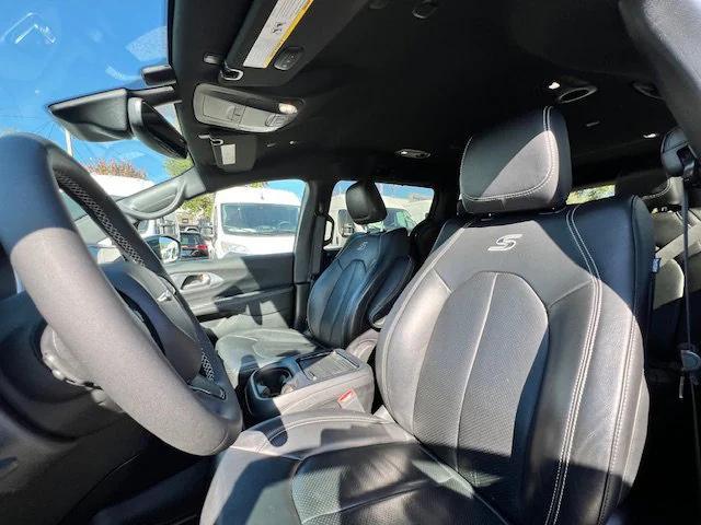 used 2022 Chrysler Pacifica car, priced at $28,977