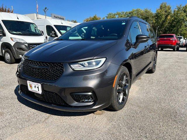 used 2022 Chrysler Pacifica car, priced at $28,977