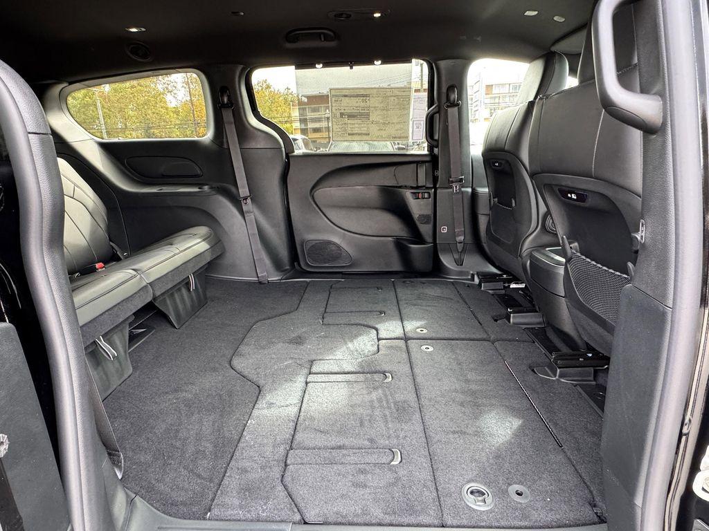 new 2026 Chrysler Pacifica car, priced at $47,360