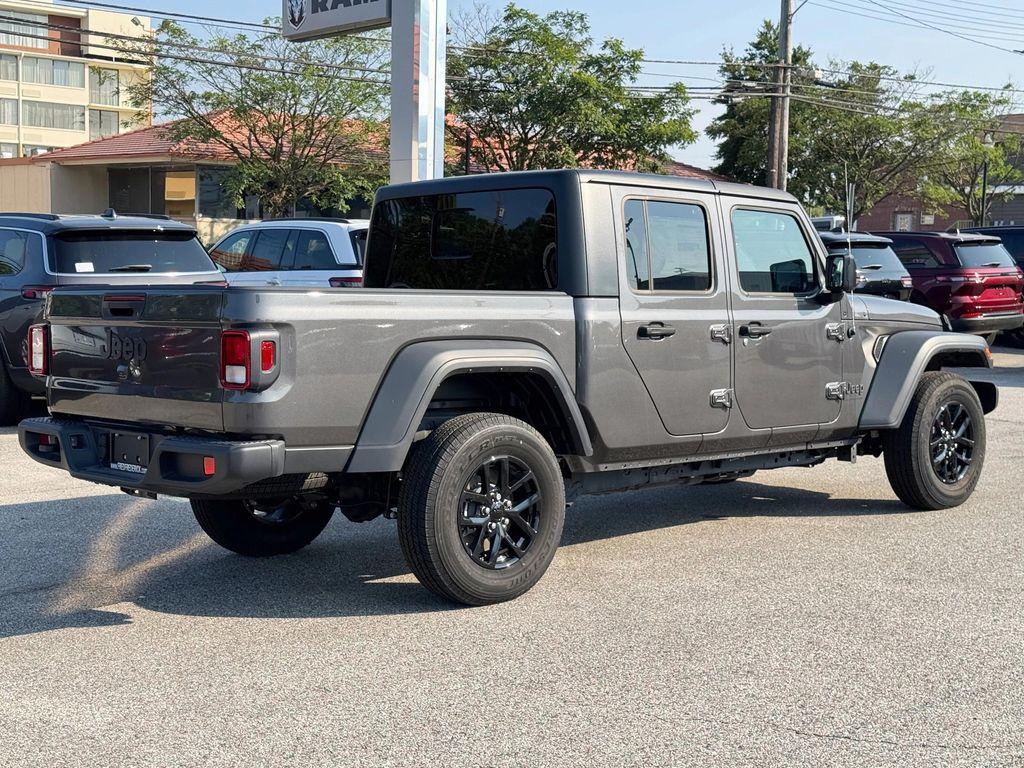 new 2023 Jeep Gladiator car, priced at $39,995