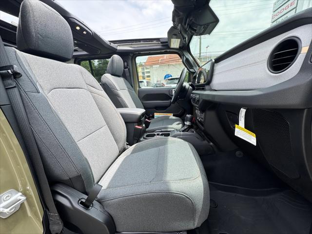 new 2025 Jeep Wrangler car, priced at $47,881