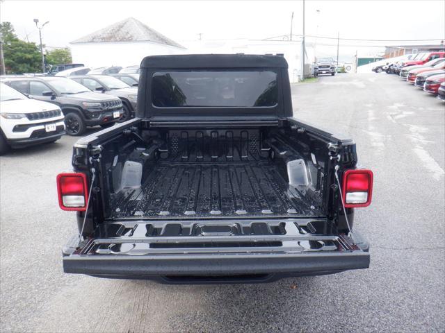 new 2023 Jeep Gladiator car, priced at $47,481