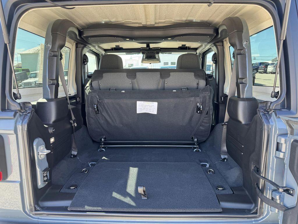 new 2025 Jeep Wrangler car, priced at $41,035