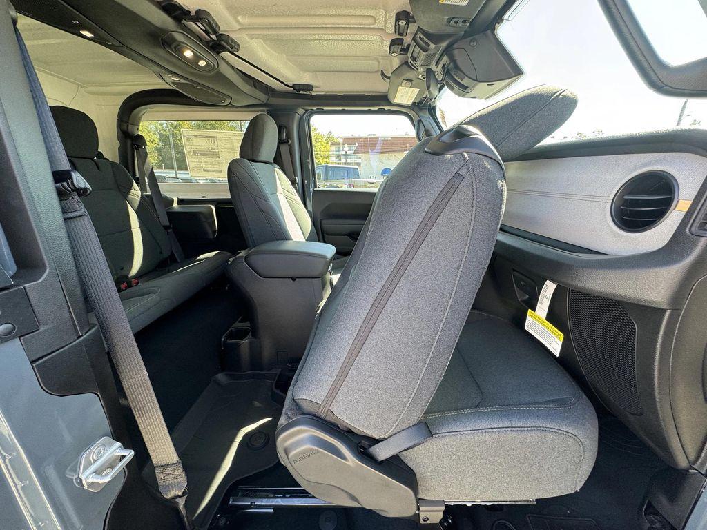 new 2025 Jeep Wrangler car, priced at $41,035
