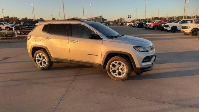 new 2025 Jeep Compass car, priced at $25,892