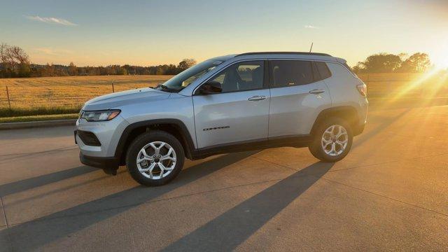 new 2025 Jeep Compass car, priced at $25,892