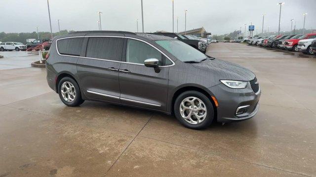 used 2022 Chrysler Pacifica car, priced at $39,604