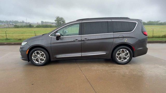 used 2022 Chrysler Pacifica car, priced at $39,604