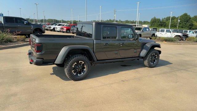 new 2024 Jeep Gladiator car, priced at $53,996