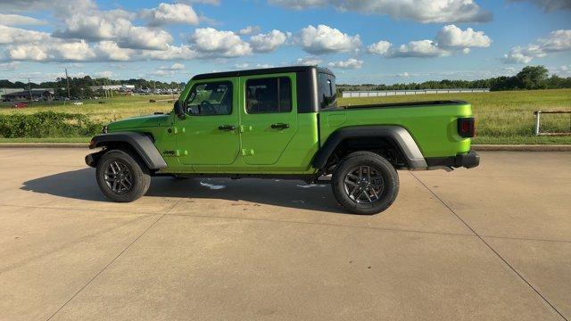 new 2025 Jeep Gladiator car, priced at $37,995