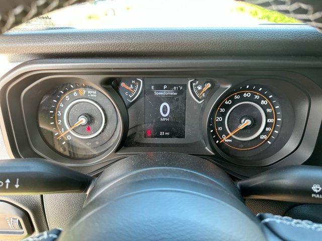 new 2025 Jeep Gladiator car, priced at $37,995