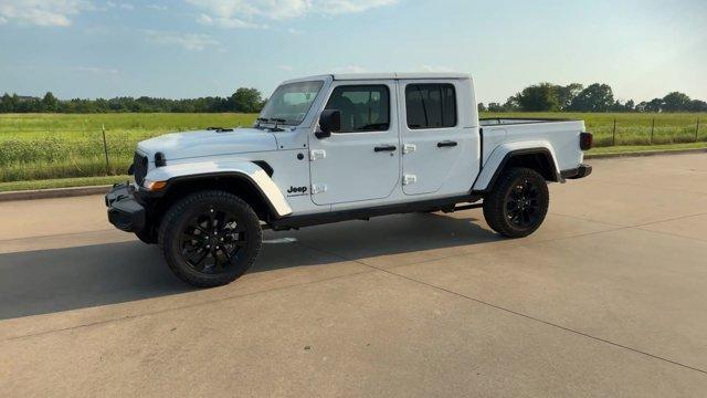 new 2024 Jeep Gladiator car, priced at $37,896