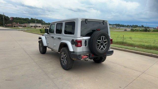 new 2024 Jeep Wrangler car, priced at $52,121